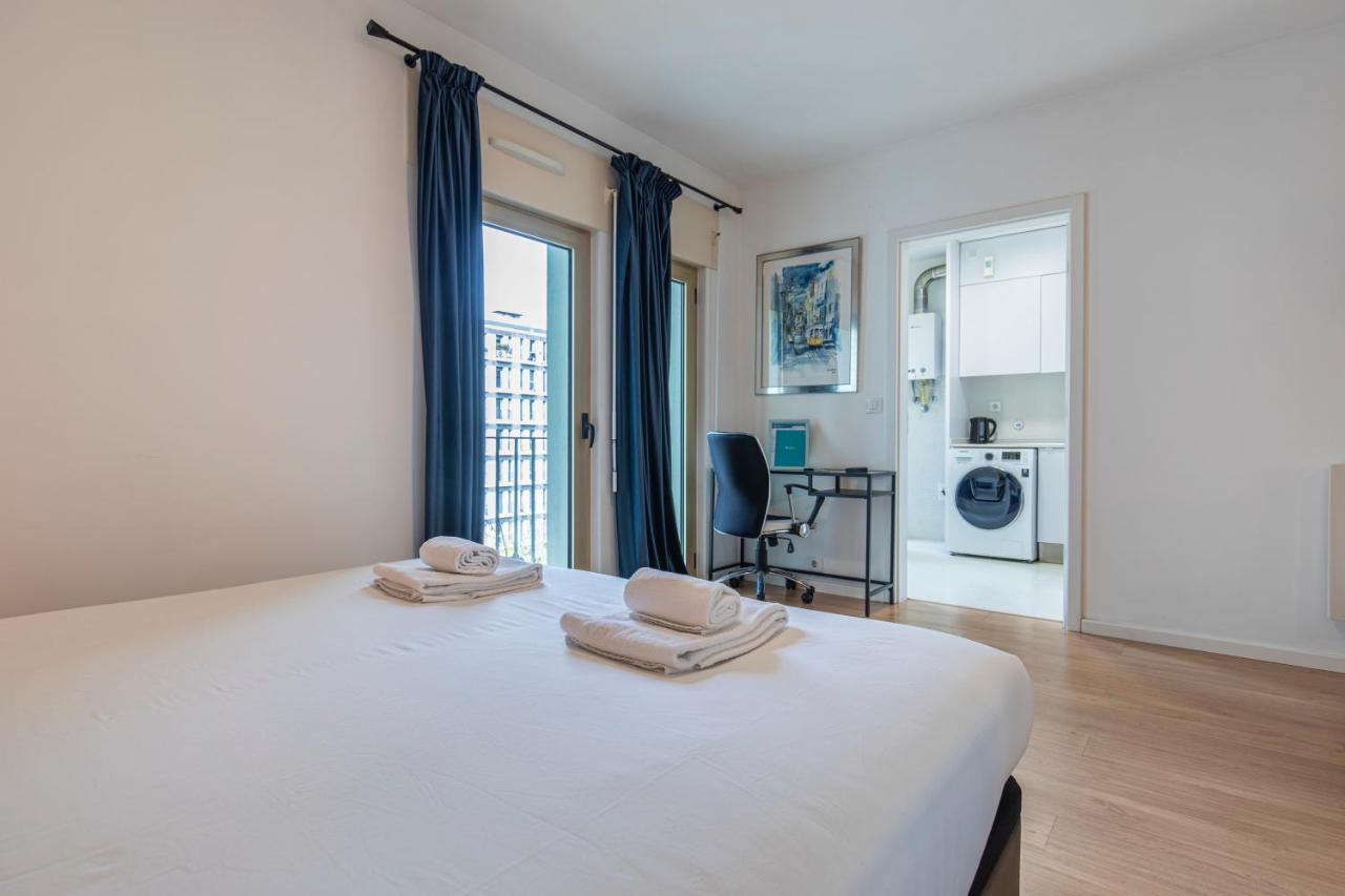 Bright & Comfy Flat In Lisbon By Lovelystay Exterior photo